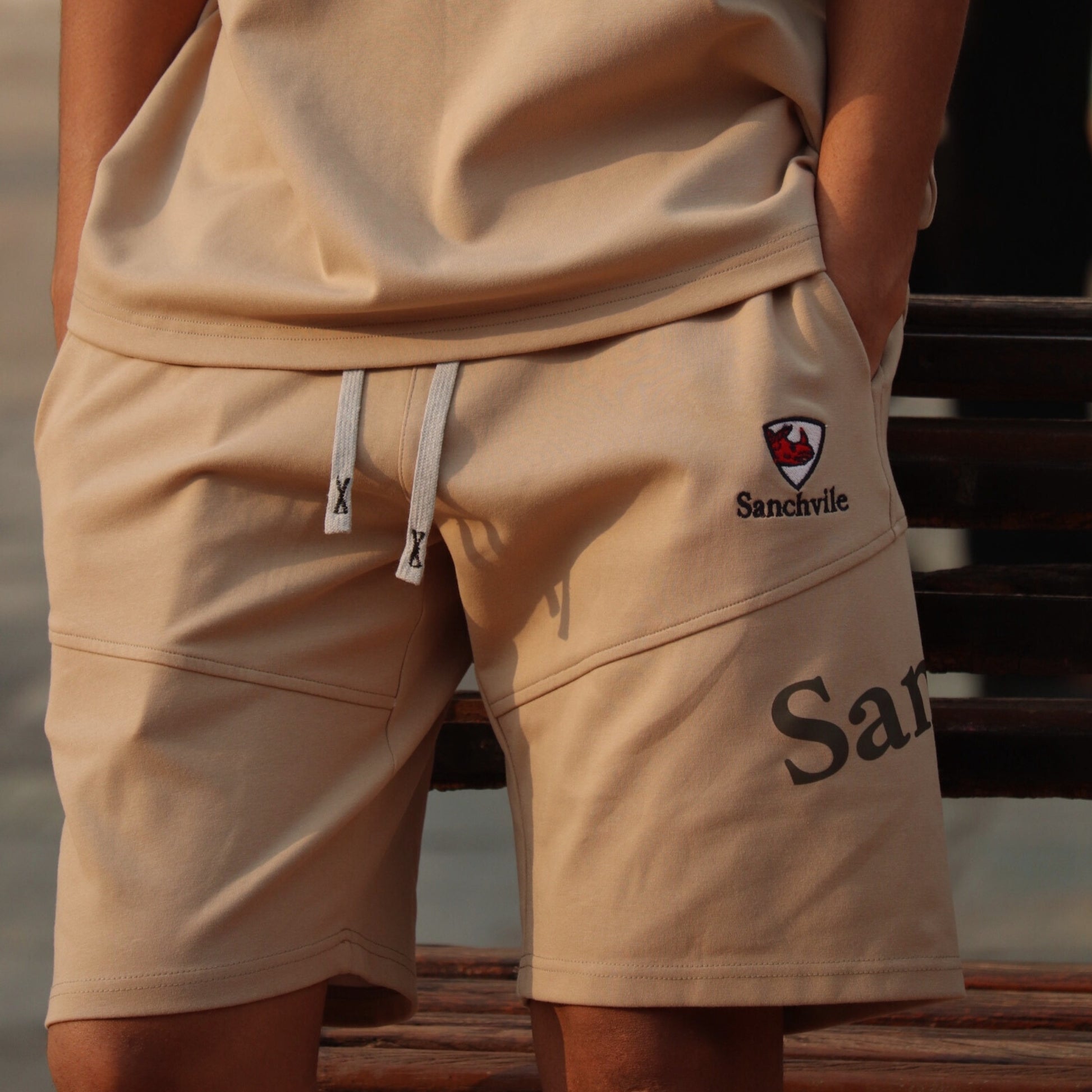 Signature Stretch Shorts